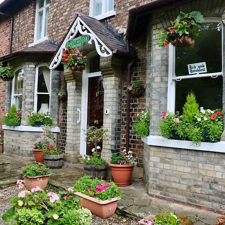 Greenside Guesthouse Йорк Экстерьер фото